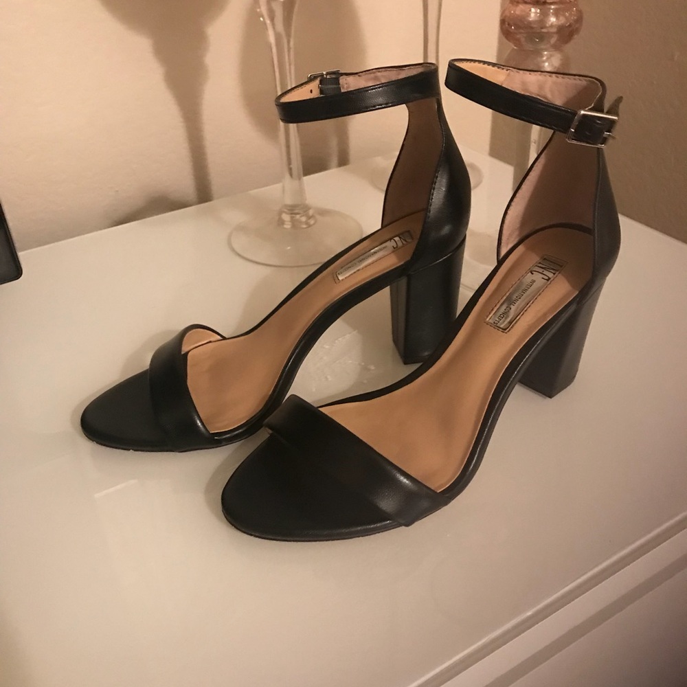 Inc black heels